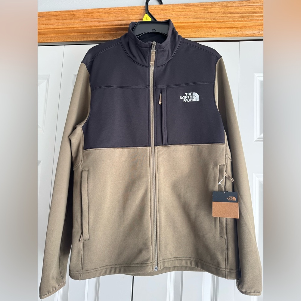 The North Face Men's Two-Tone Performance Jacket